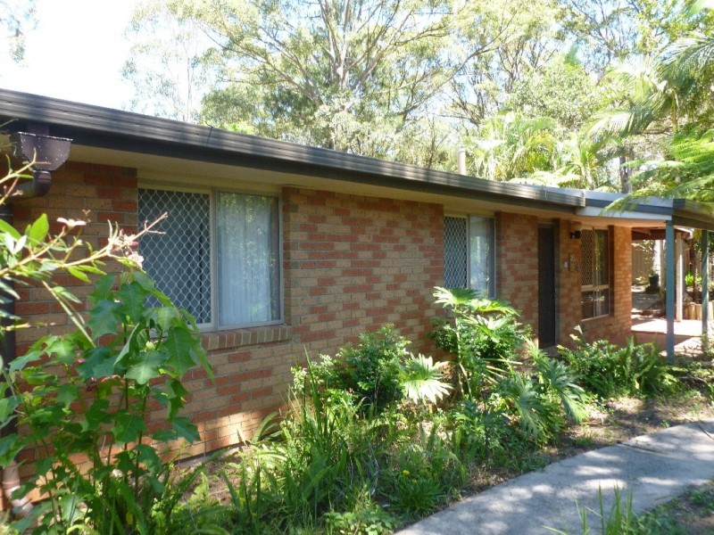245 HIGH CENTRAL RD, Macleay Island QLD 4184