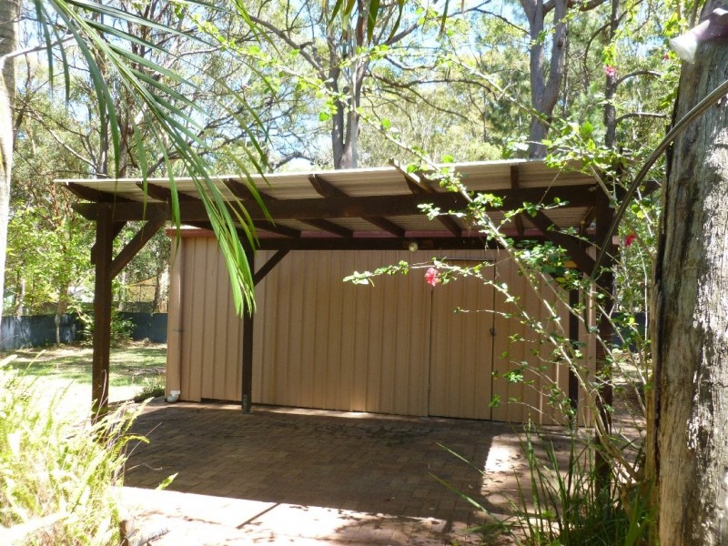 245 HIGH CENTRAL RD, Macleay Island QLD 4184