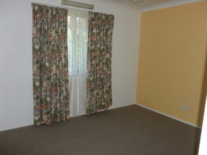 245 HIGH CENTRAL RD, Macleay Island QLD 4184