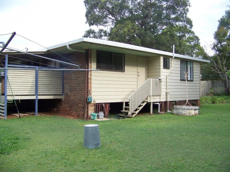 5 Citron Street, Macleay Island QLD 4184