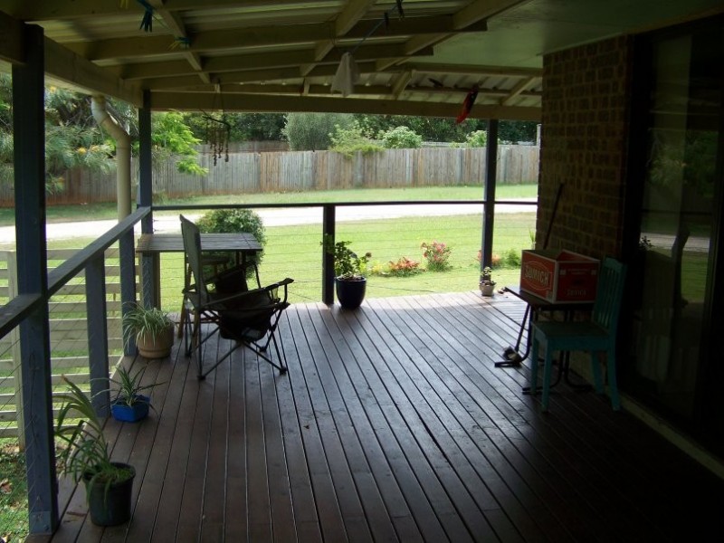 5 Citron Street, Macleay Island QLD 4184
