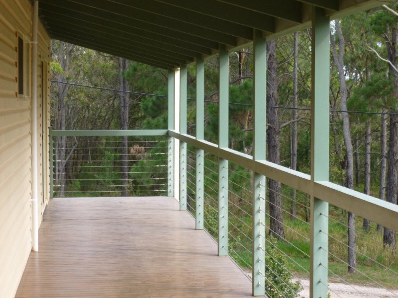 1 CHARLES TERRACE, Macleay Island QLD 4184
