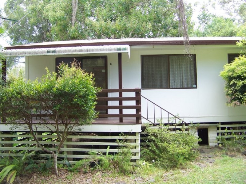 3 Garnet Street, Macleay Island QLD 4184