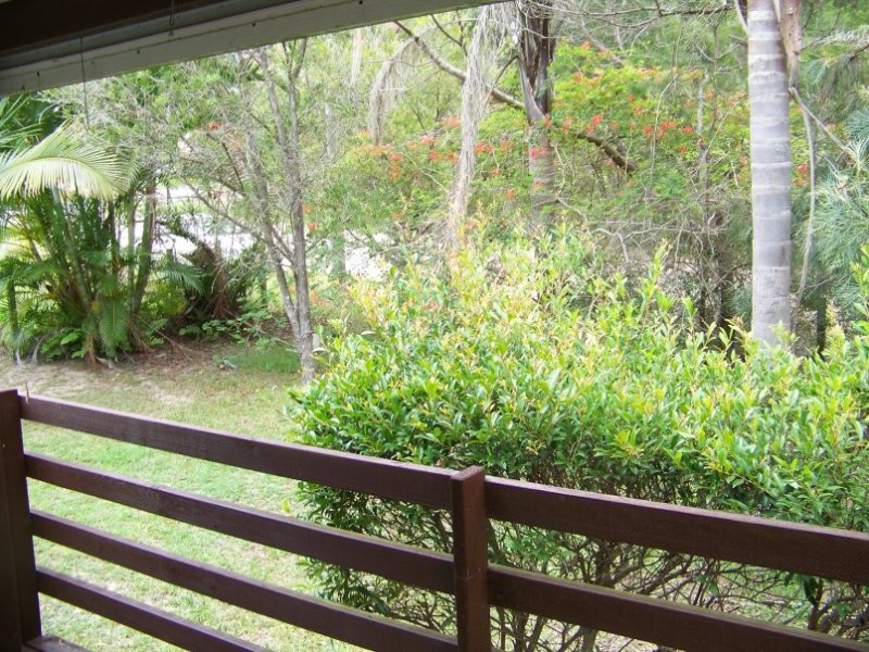 3 Garnet Street, Macleay Island QLD 4184