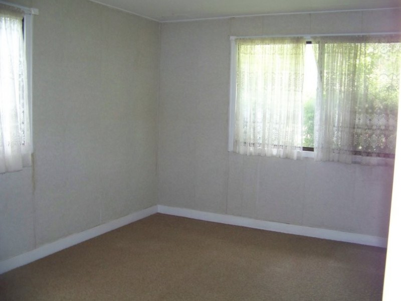 3 Garnet Street, Macleay Island QLD 4184