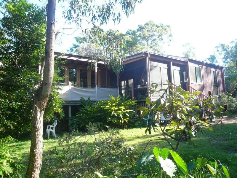 12 RAY STREET, Macleay Island QLD 4184