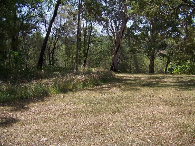 101 PERULPA DR, Lamb Island QLD 4184