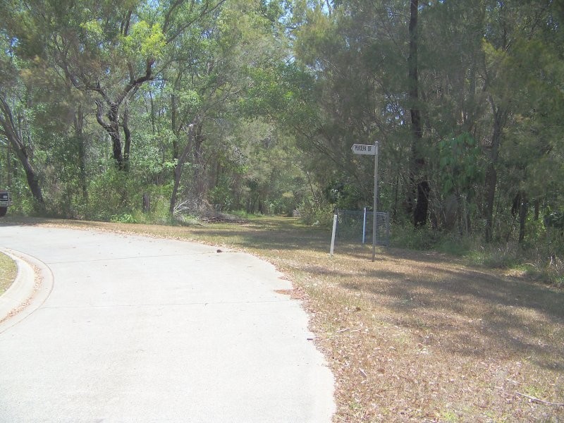 101 PERULPA DR, Lamb Island QLD 4184