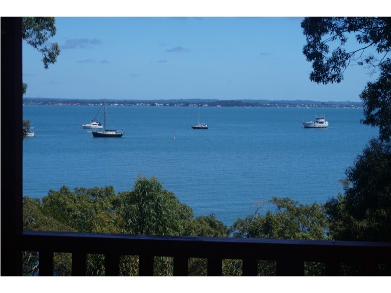 47 COONDOOROOPA DRIVE, Macleay Island QLD 4184