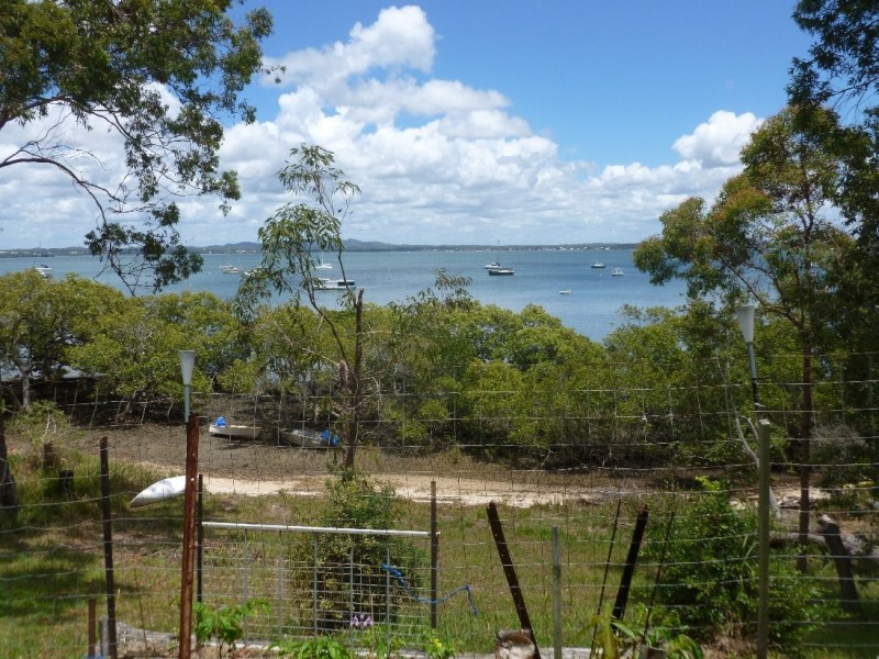 47 COONDOOROOPA DRIVE, Macleay Island QLD 4184