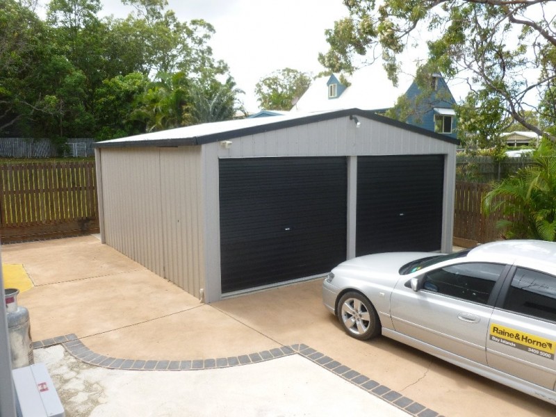 2 DUNCAN ST, Macleay Island QLD 4184
