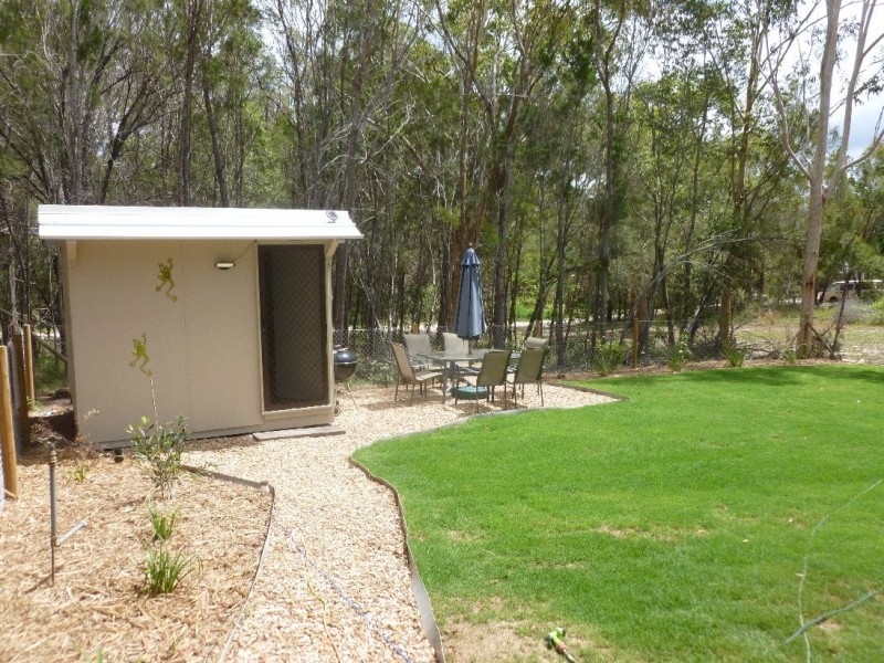 14 LEANNE ST, Macleay Island QLD 4184