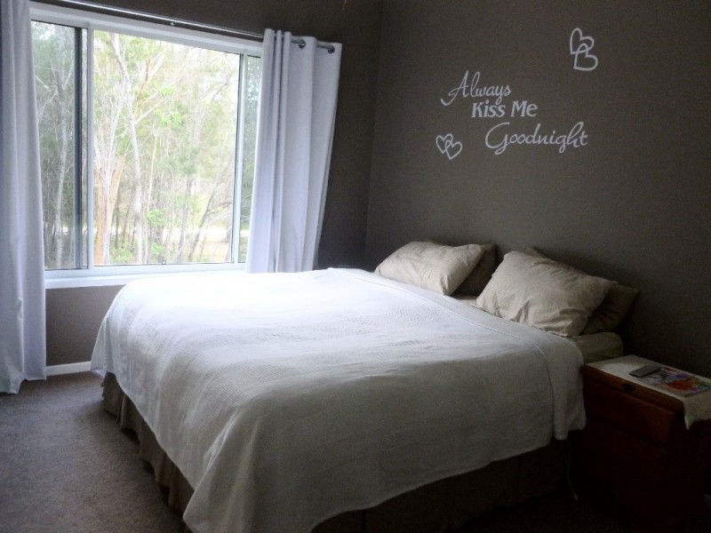 14 LEANNE ST, Macleay Island QLD 4184