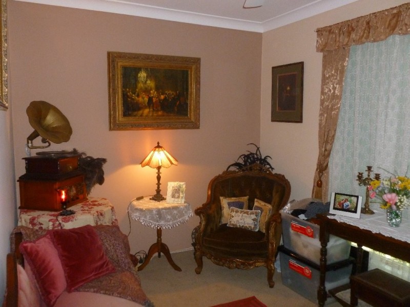 190 HIGH CENTRAL ROAD, Macleay Island QLD 4184