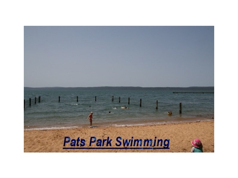 54 COONDOOROOPA DR, Macleay Island QLD 4184