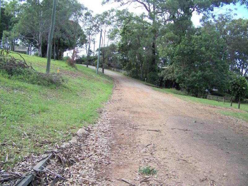 47 TINA av, Lamb Island QLD 4184