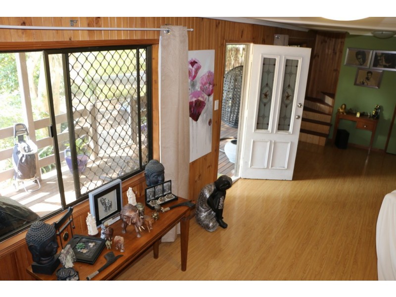 4 WANDA ST, Macleay Island QLD 4184