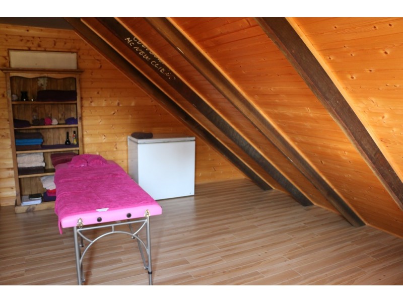 4 WANDA ST, Macleay Island QLD 4184