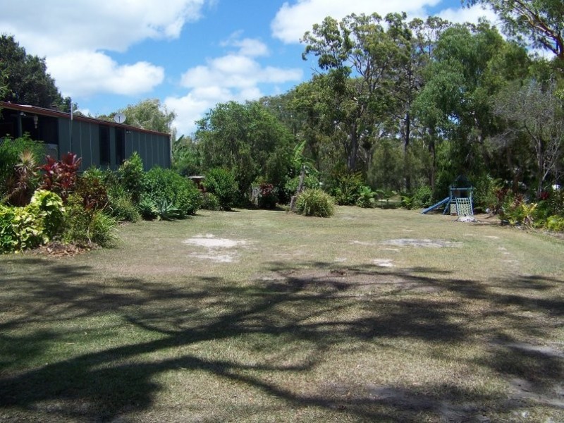 4 KESTREL ST, Macleay Island QLD 4184