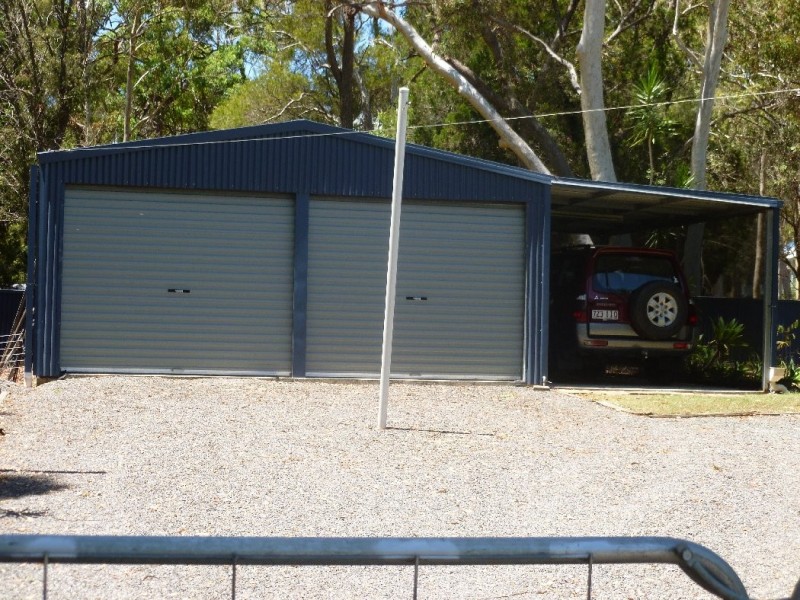 20 COAST ROAD, Macleay Island QLD 4184