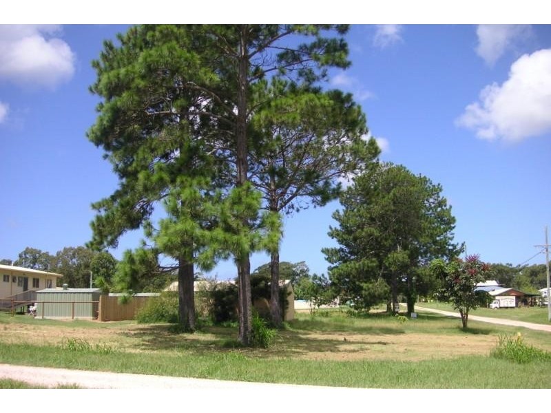 5 Banksia Street, Russell Island QLD 4184