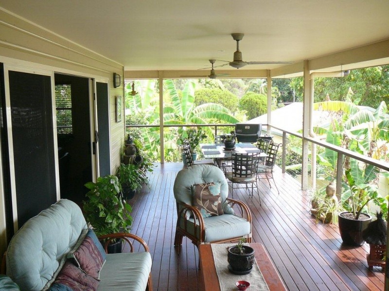 40 MANGO, Macleay Island QLD 4184