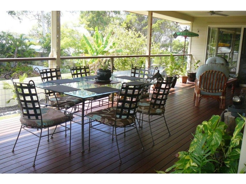40 MANGO, Macleay Island QLD 4184