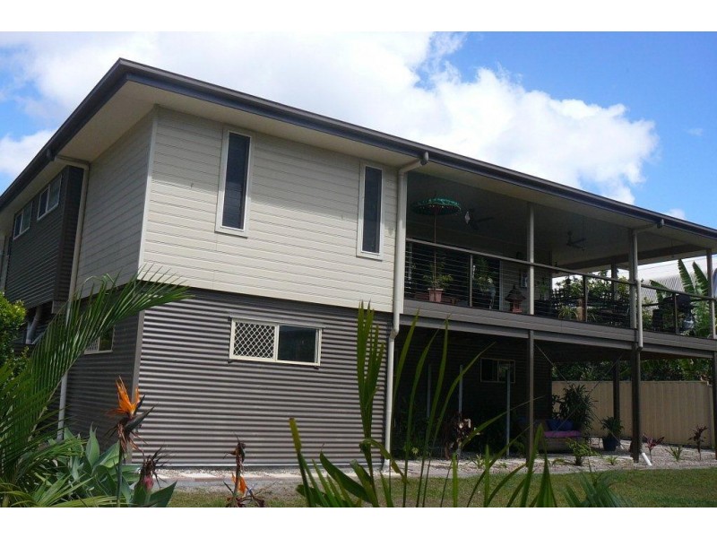 40 MANGO, Macleay Island QLD 4184