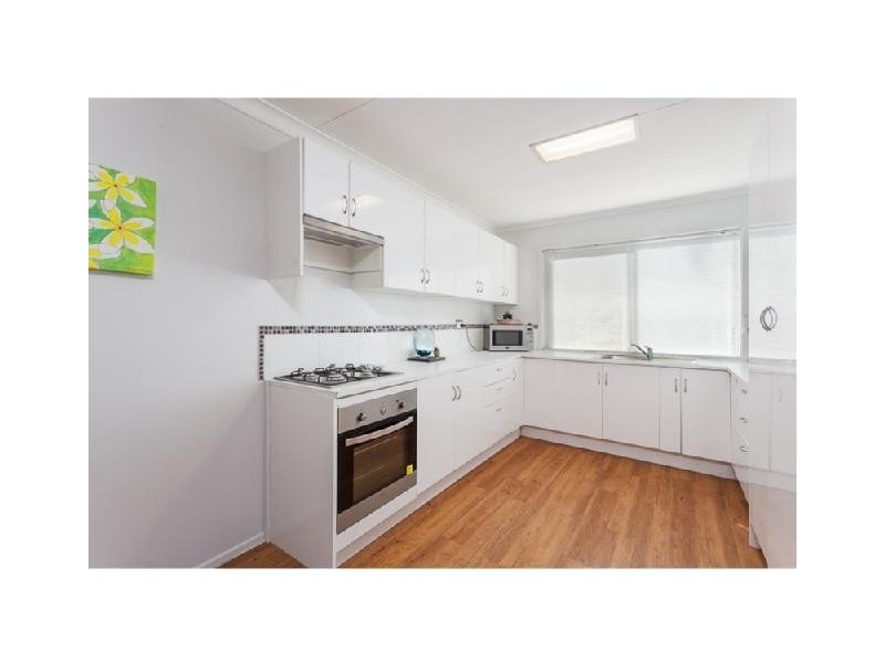 3 PAULA pde, Lamb Island QLD 4184