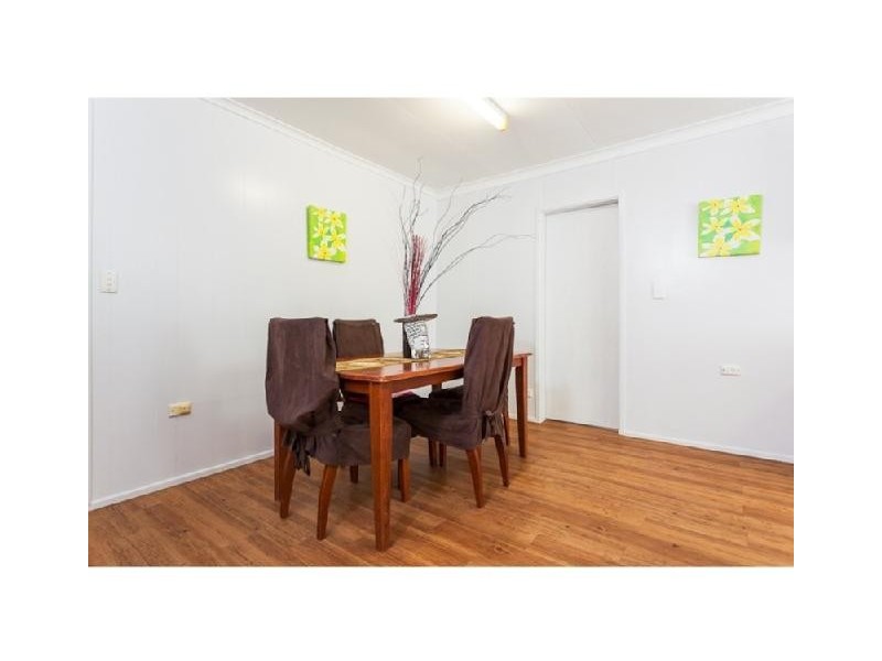 3 PAULA pde, Lamb Island QLD 4184