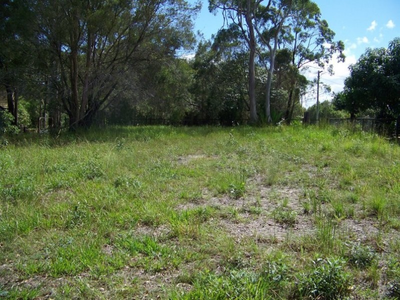 30 Eastbourne Tce, Macleay Island QLD 4184