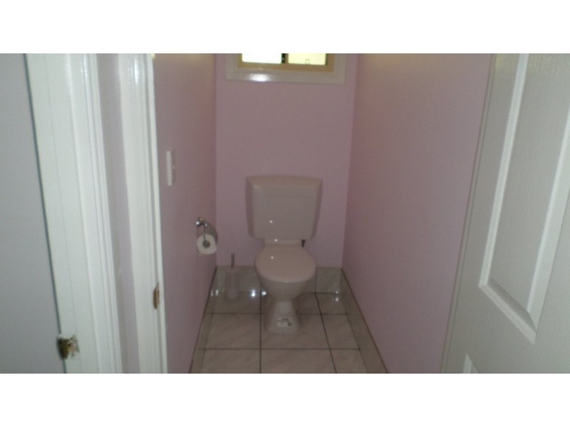 18 DERWENT ST, Macleay Island QLD 4184