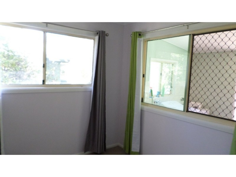 18 DERWENT ST, Macleay Island QLD 4184