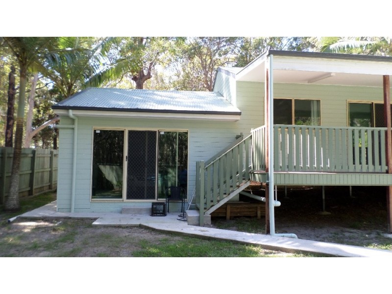 18 DERWENT ST, Macleay Island QLD 4184