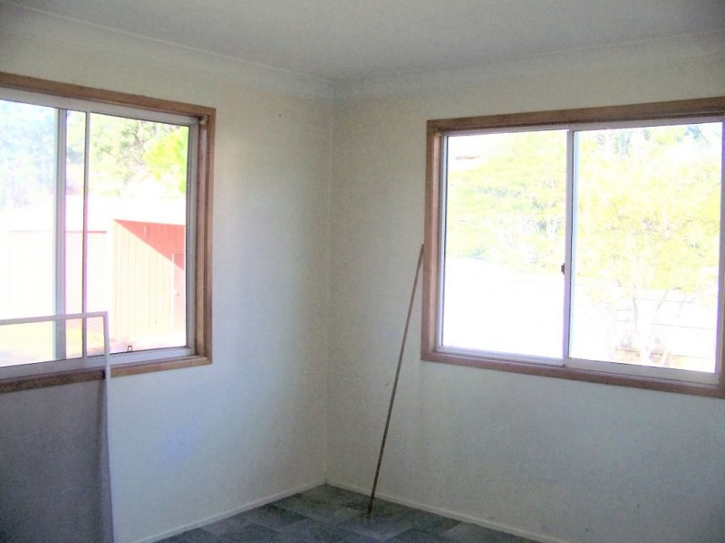 20 CRESTHAVEN, Lamb Island QLD 4184