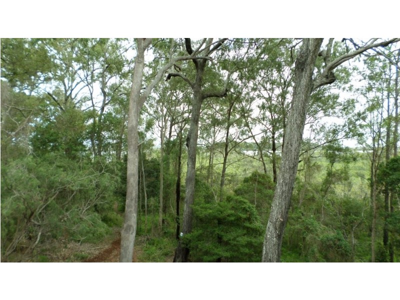 4 EAGLE ST, Macleay Island QLD 4184