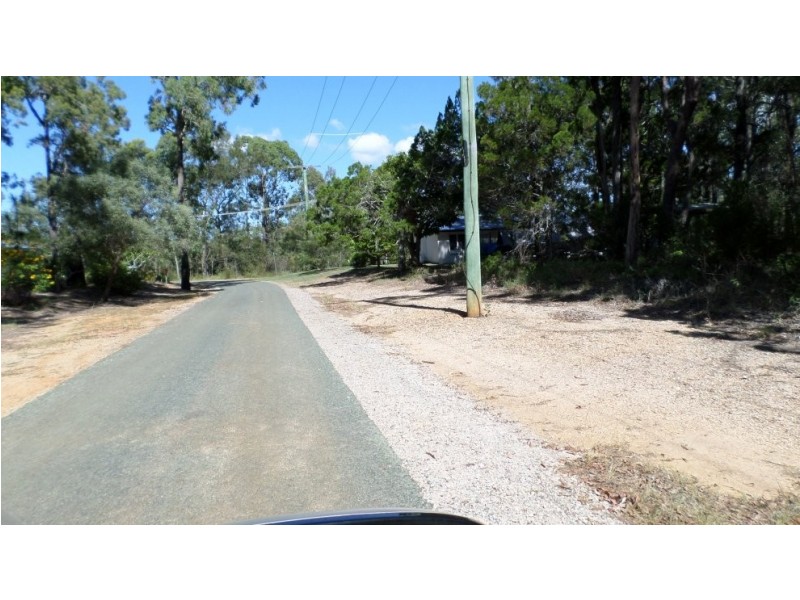 10 BLUE VISTA, Macleay Island QLD 4184