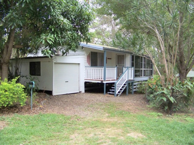 10 BOXWOOD ST, Lamb Island QLD 4184