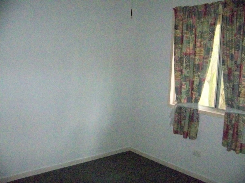 10 BOXWOOD ST, Lamb Island QLD 4184