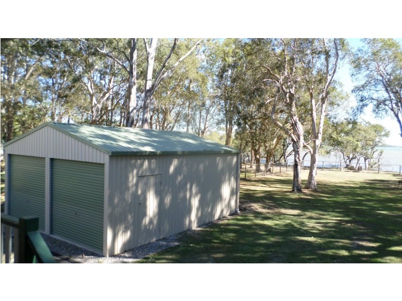 9 ATTUNGA ST, Macleay Island QLD 4184