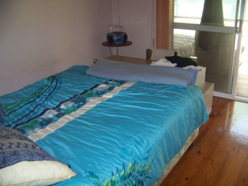 25 Jan Street, Macleay Island QLD 4184