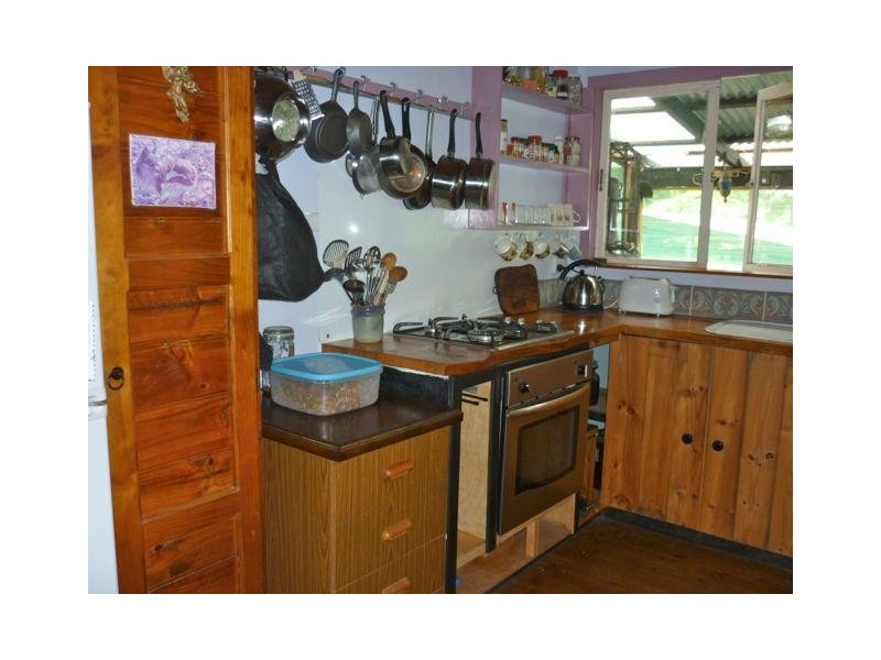 1 MARINE ST, Macleay Island QLD 4184