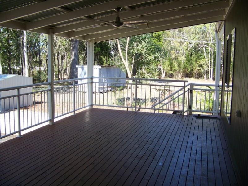 14 Baracoota st, Macleay Island QLD 4184