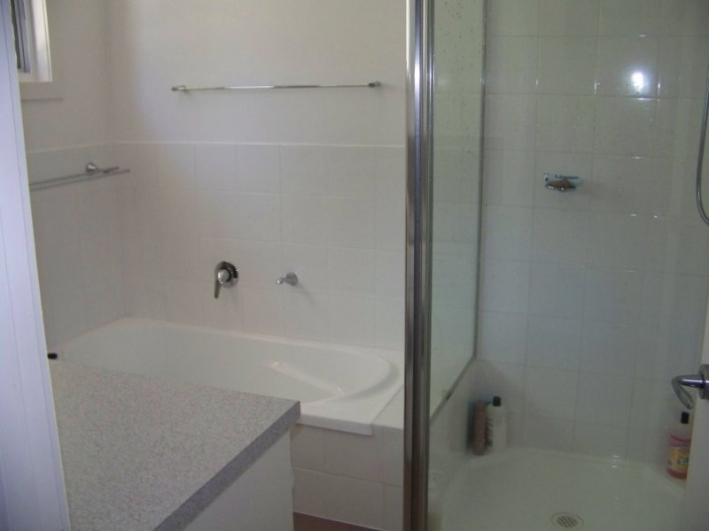 14 Baracoota st, Macleay Island QLD 4184