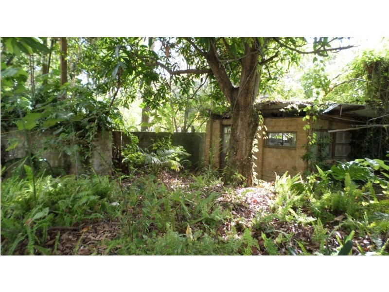 33 COOEE CRES, Macleay Island QLD 4184