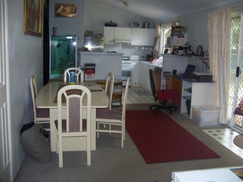 2 Undine St, Macleay Island QLD 4184