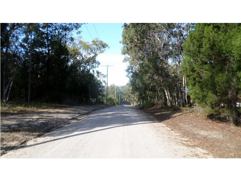 18 MORWONG, Macleay Island QLD 4184