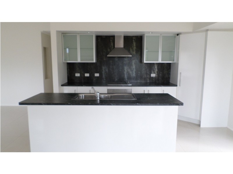 15 ALKIRA, Macleay Island QLD 4184