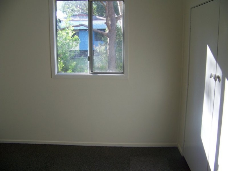 10 Brolga St, Macleay Island QLD 4184