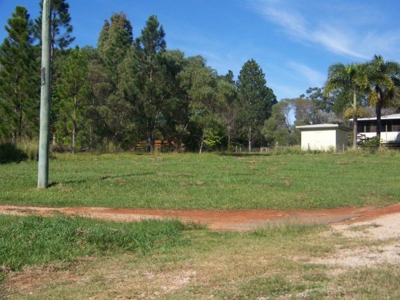 1 DAKU CT, Macleay Island QLD 4184